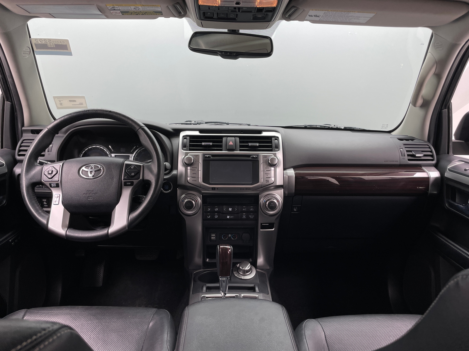 Thumbnail: 2017 Toyota 4Runner - 3