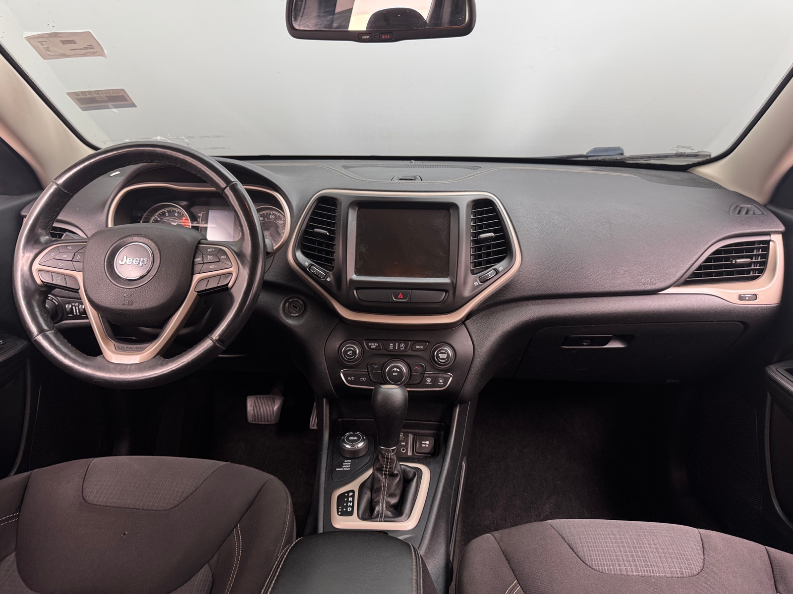 Thumbnail: 2016 Jeep Cherokee - 3