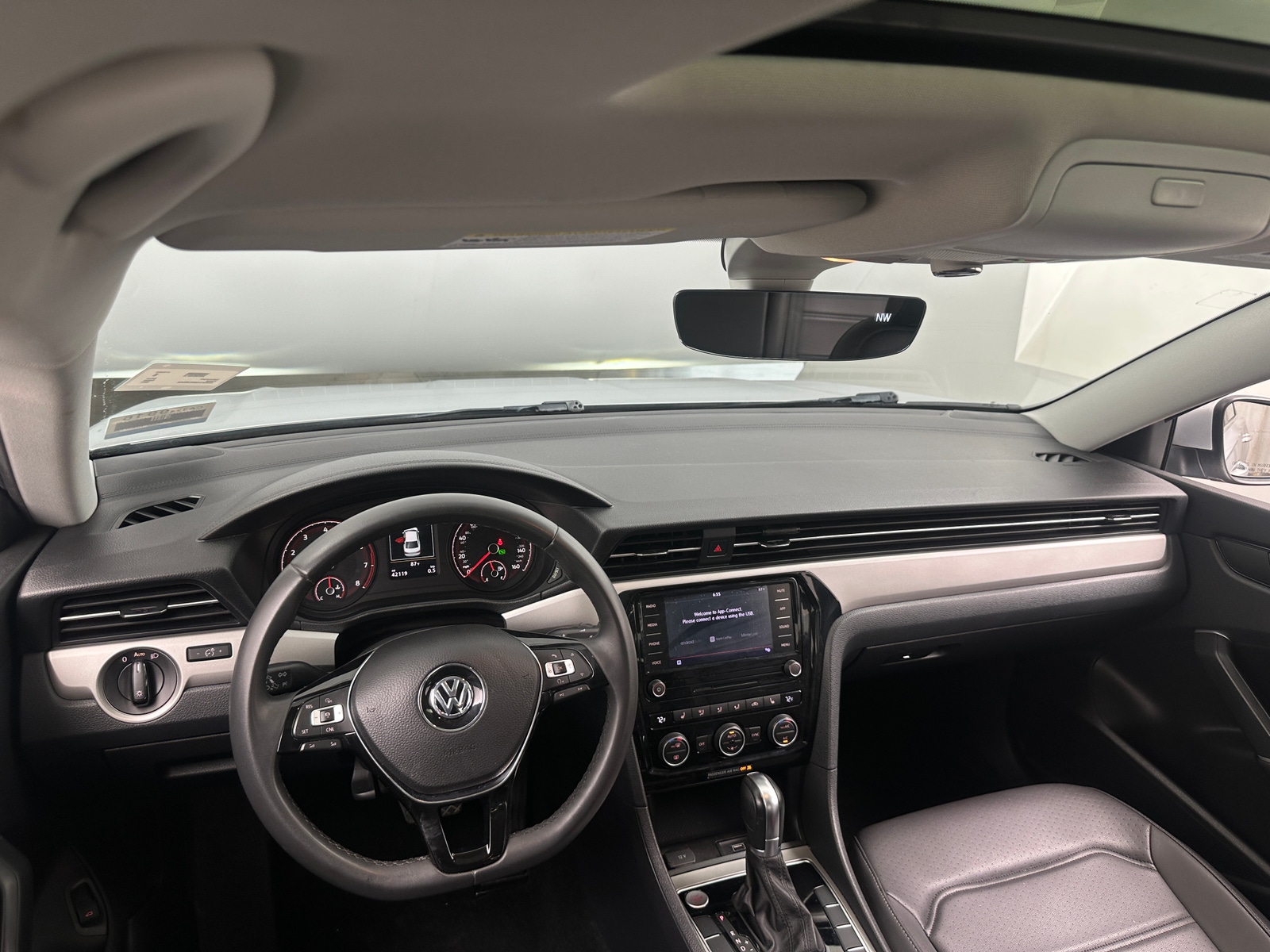 Thumbnail: 2021 Volkswagen Passat - 2