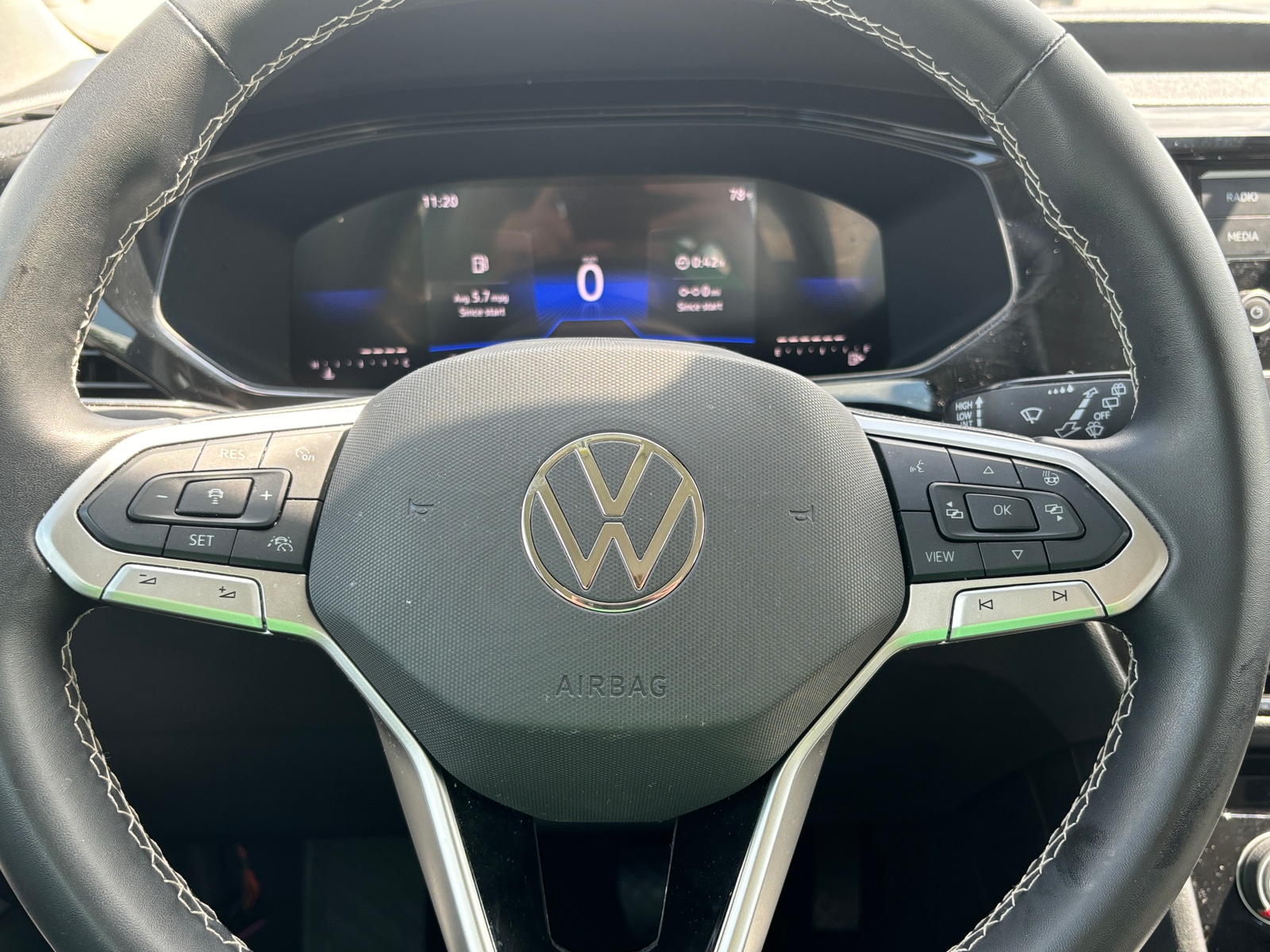 Thumbnail: 2024 Volkswagen Taos - 5