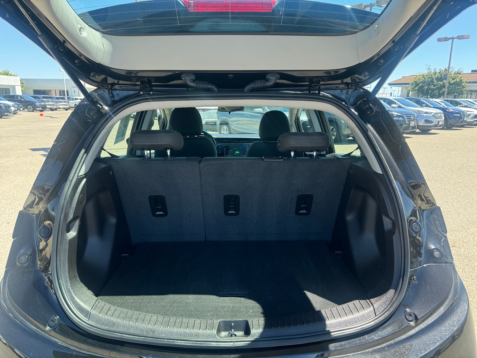 Thumbnail: 2023 Chevrolet Bolt EV - 6