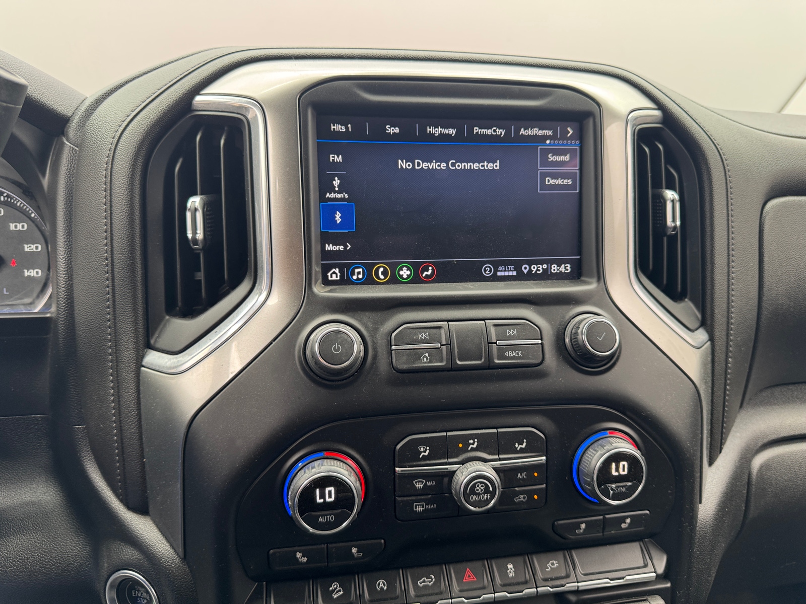 Thumbnail: 2020 Chevrolet Silverado 1500 - 4