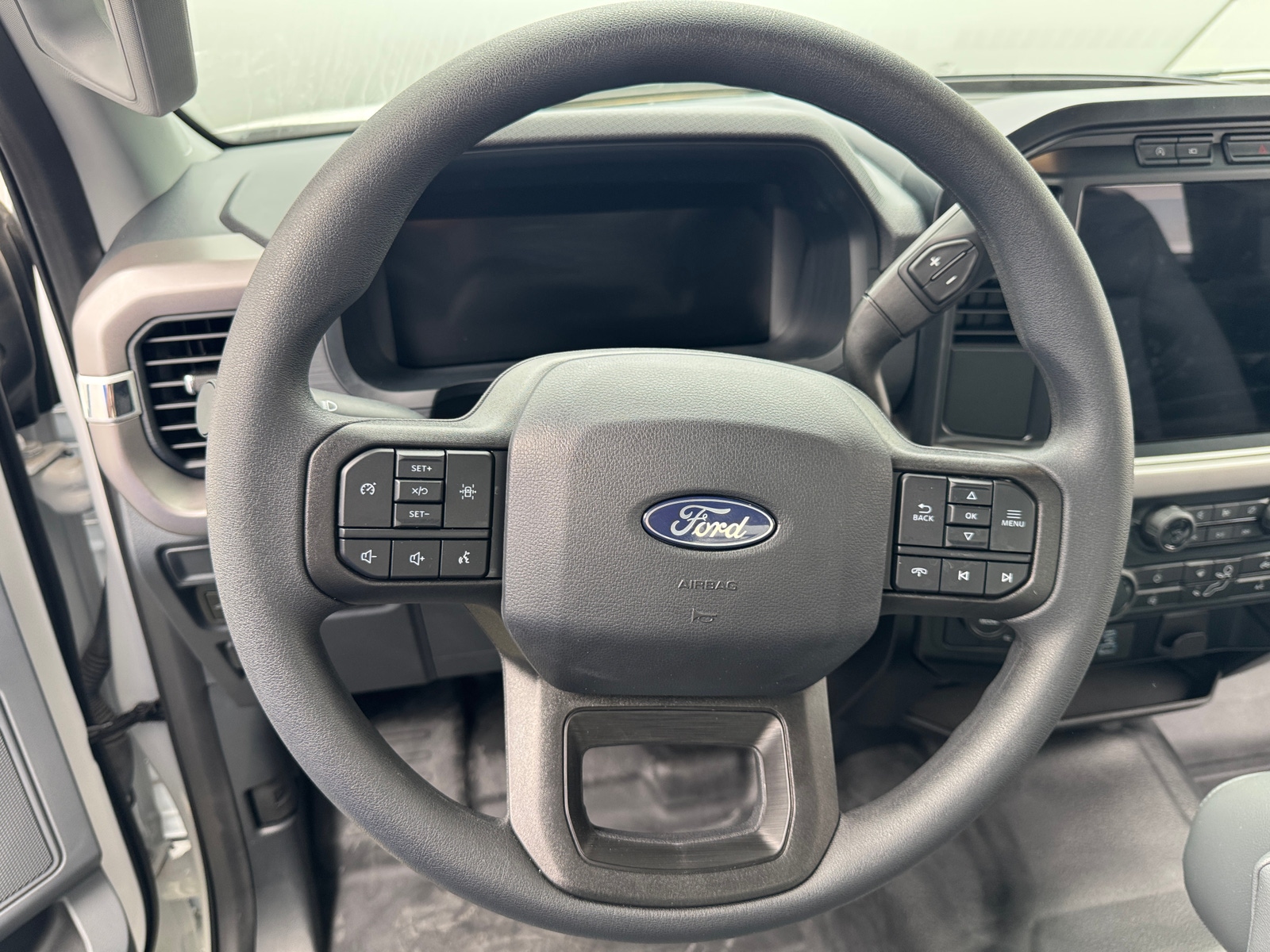 Thumbnail: 2024 Ford Econoline - 4