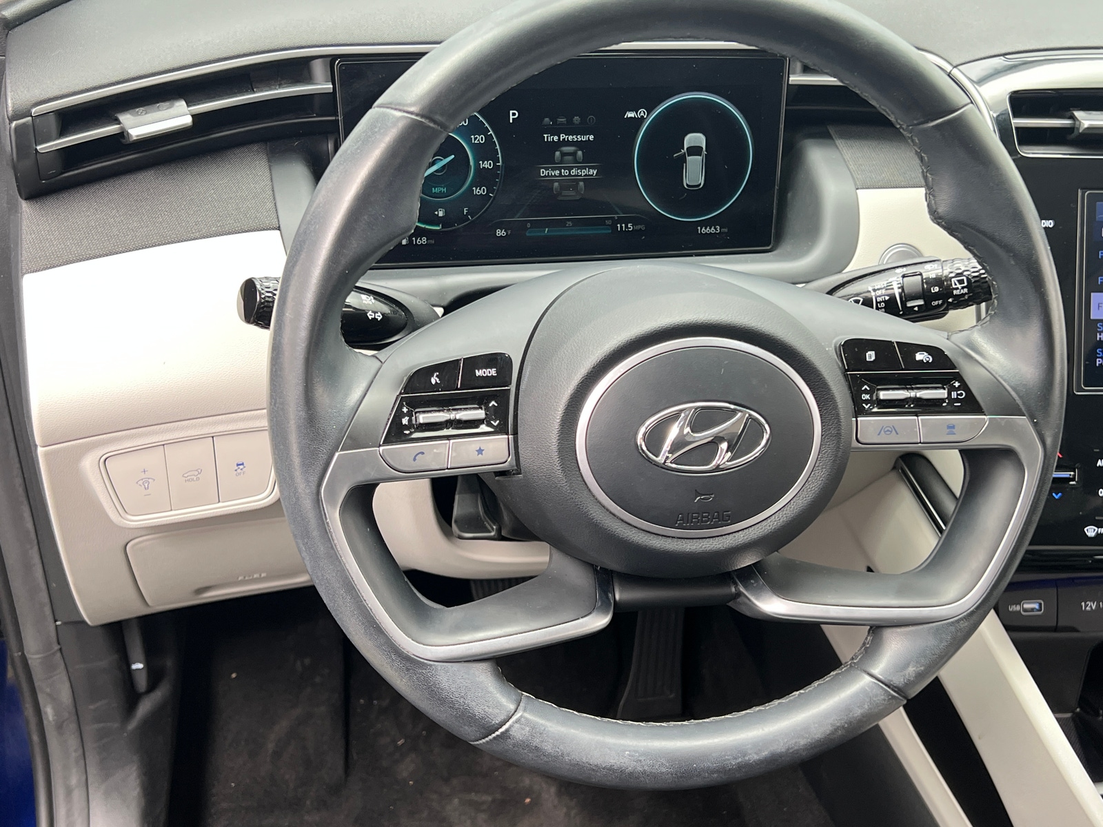 Thumbnail: 2022 Hyundai Tucson - 5