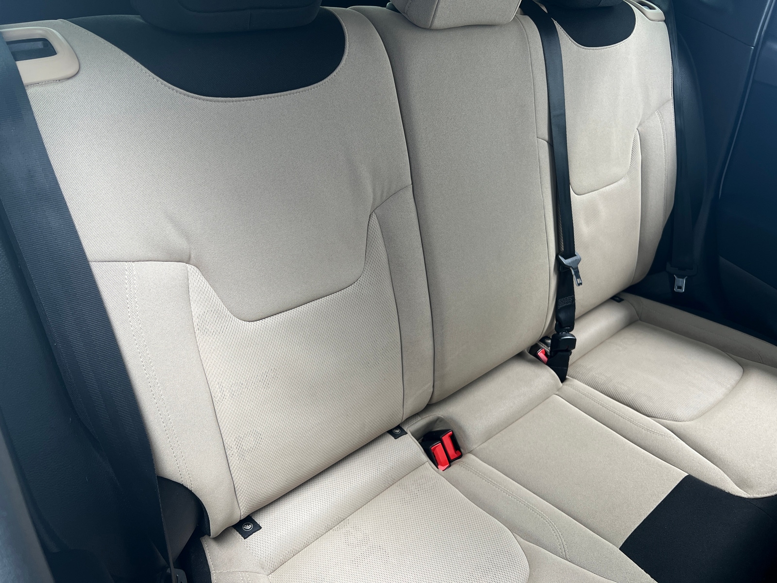 Thumbnail: 2016 Jeep Renegade - 6