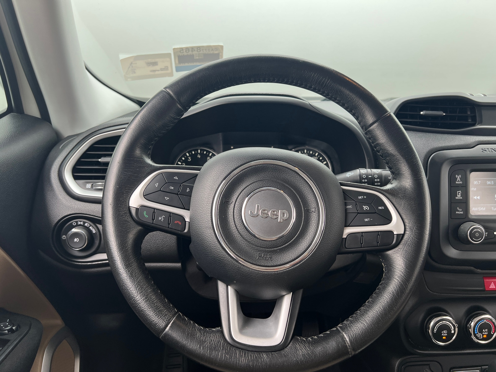 Thumbnail: 2016 Jeep Renegade - 5