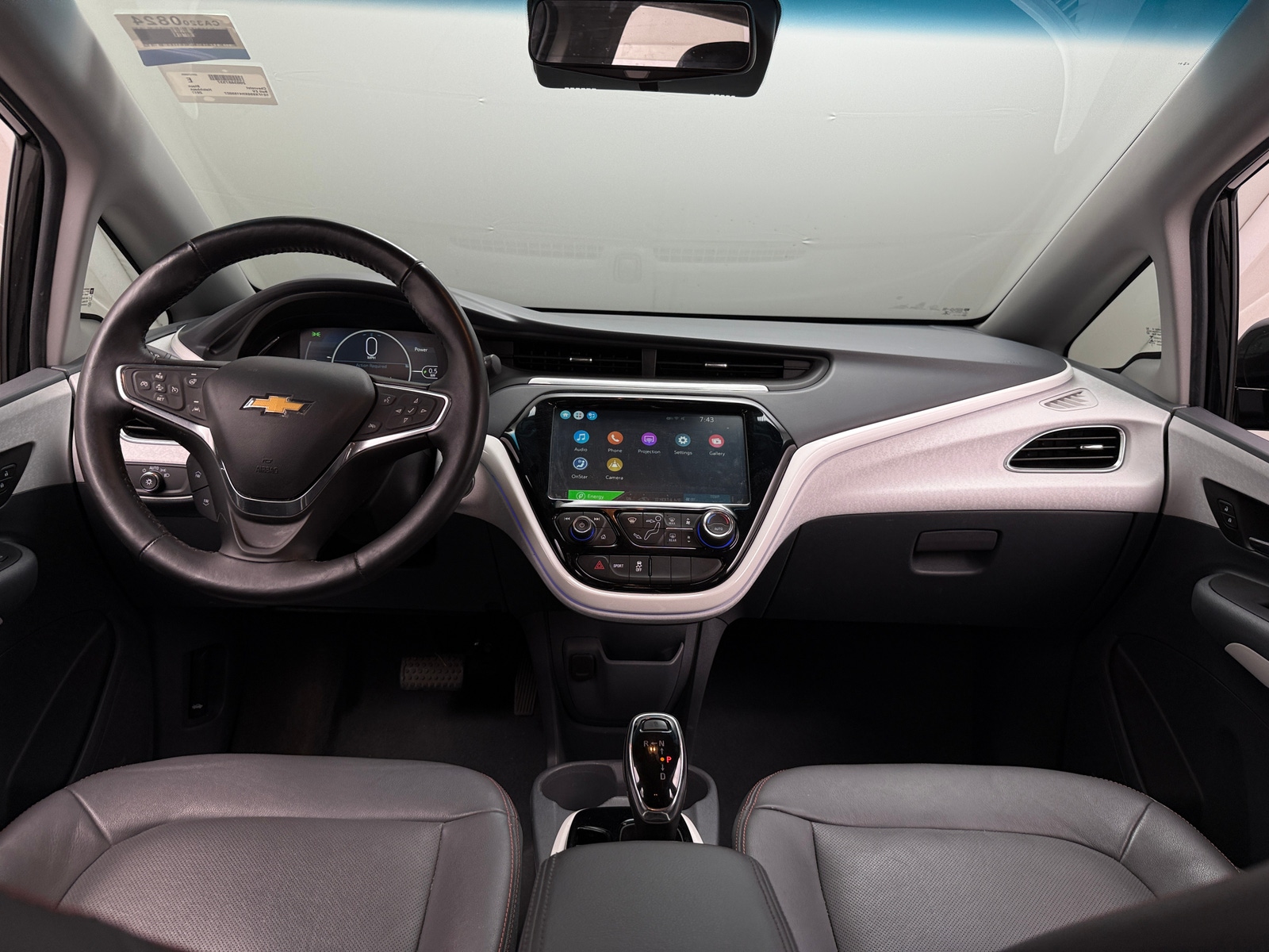 Thumbnail: 2017 Chevrolet Bolt EV - 2