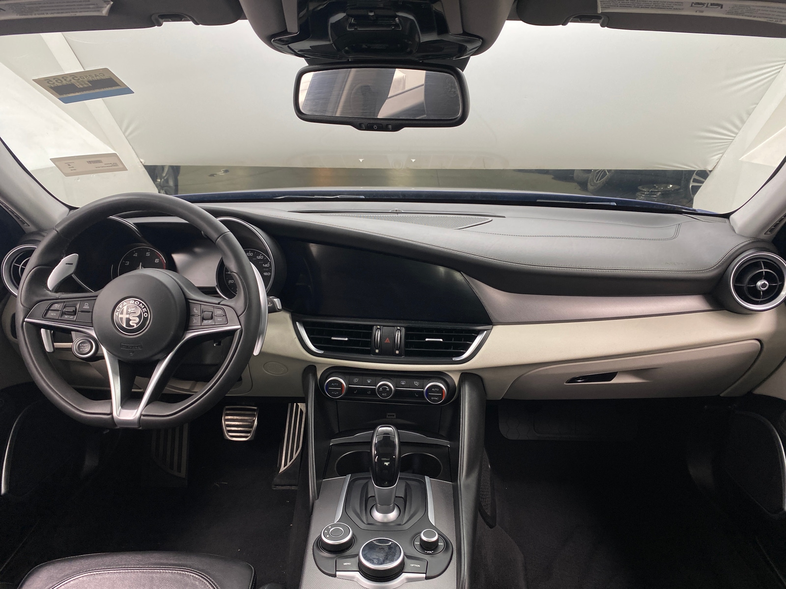 Thumbnail: 2018 Alfa Romeo Giulia - 2