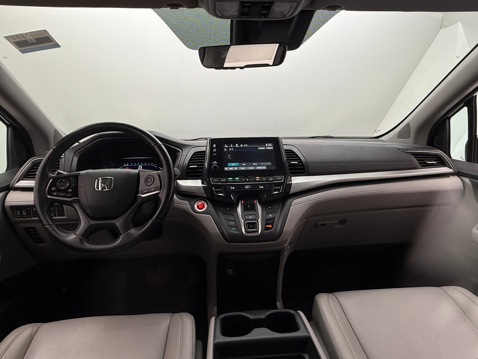 Thumbnail: 2019 Honda Odyssey - 2