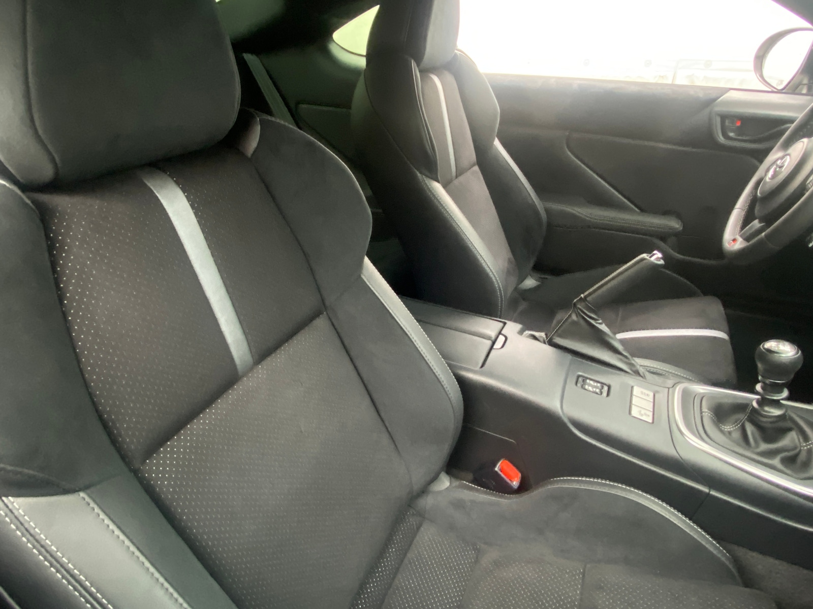 Thumbnail: 2023 Toyota GR86 - 2