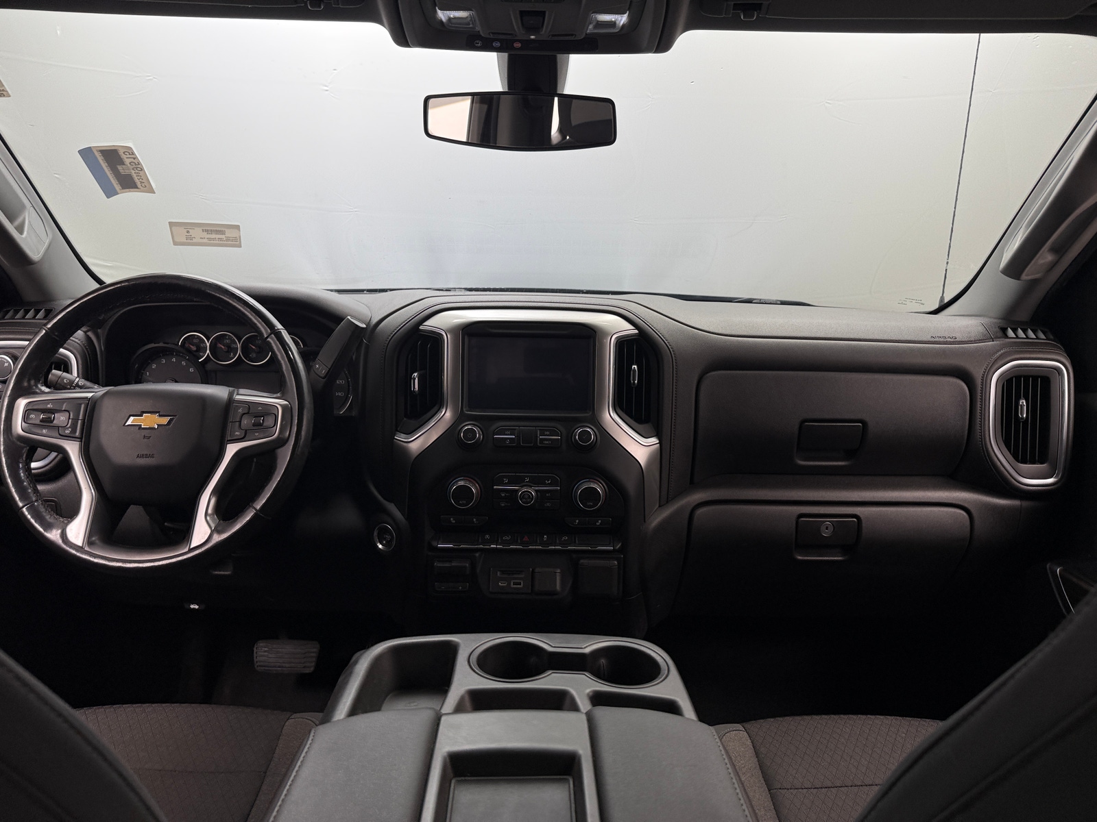 Thumbnail: 2019 Chevrolet Silverado 1500 - 3