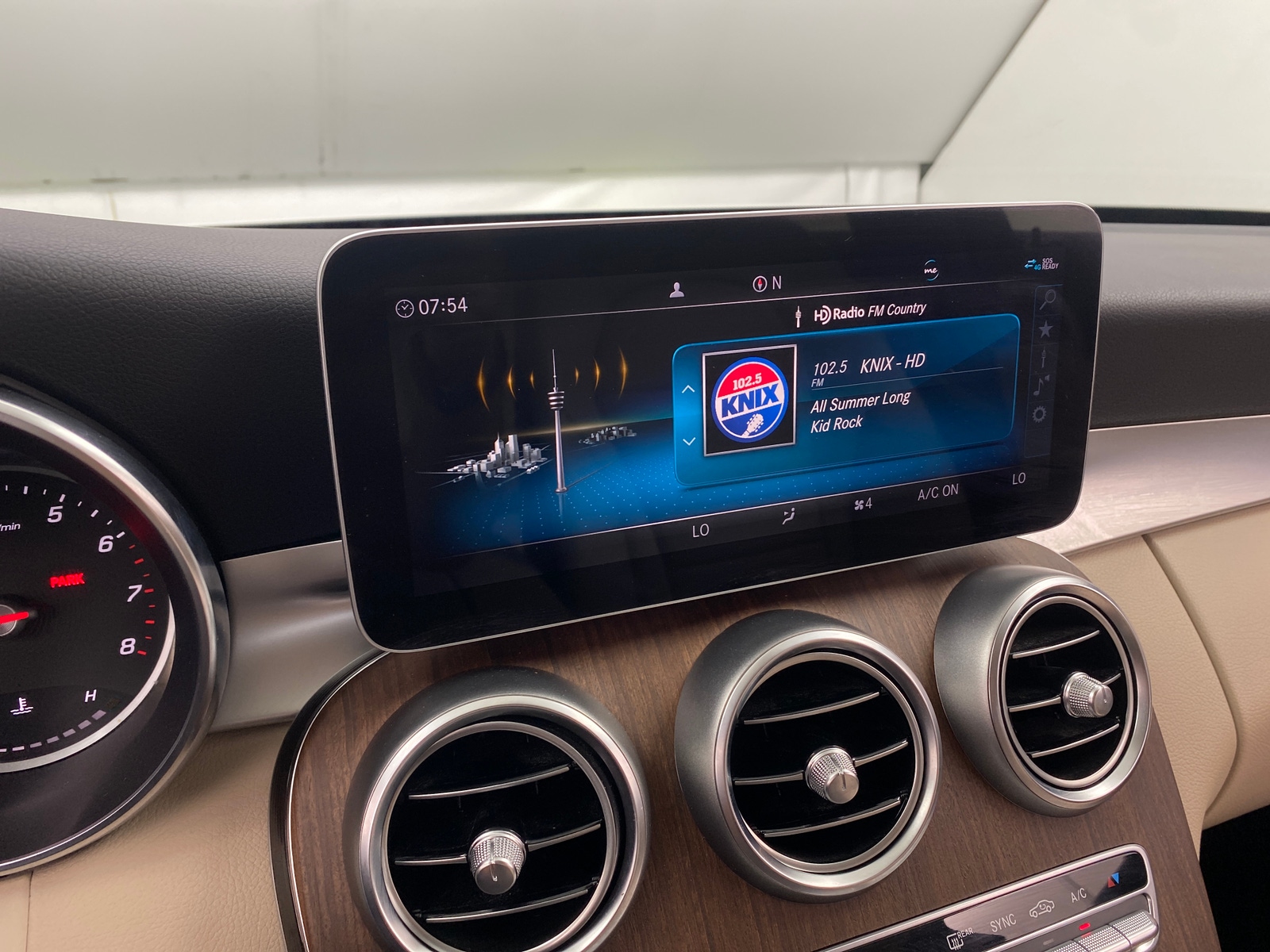 Thumbnail: 2019 Mercedes-Benz C-Class - 3