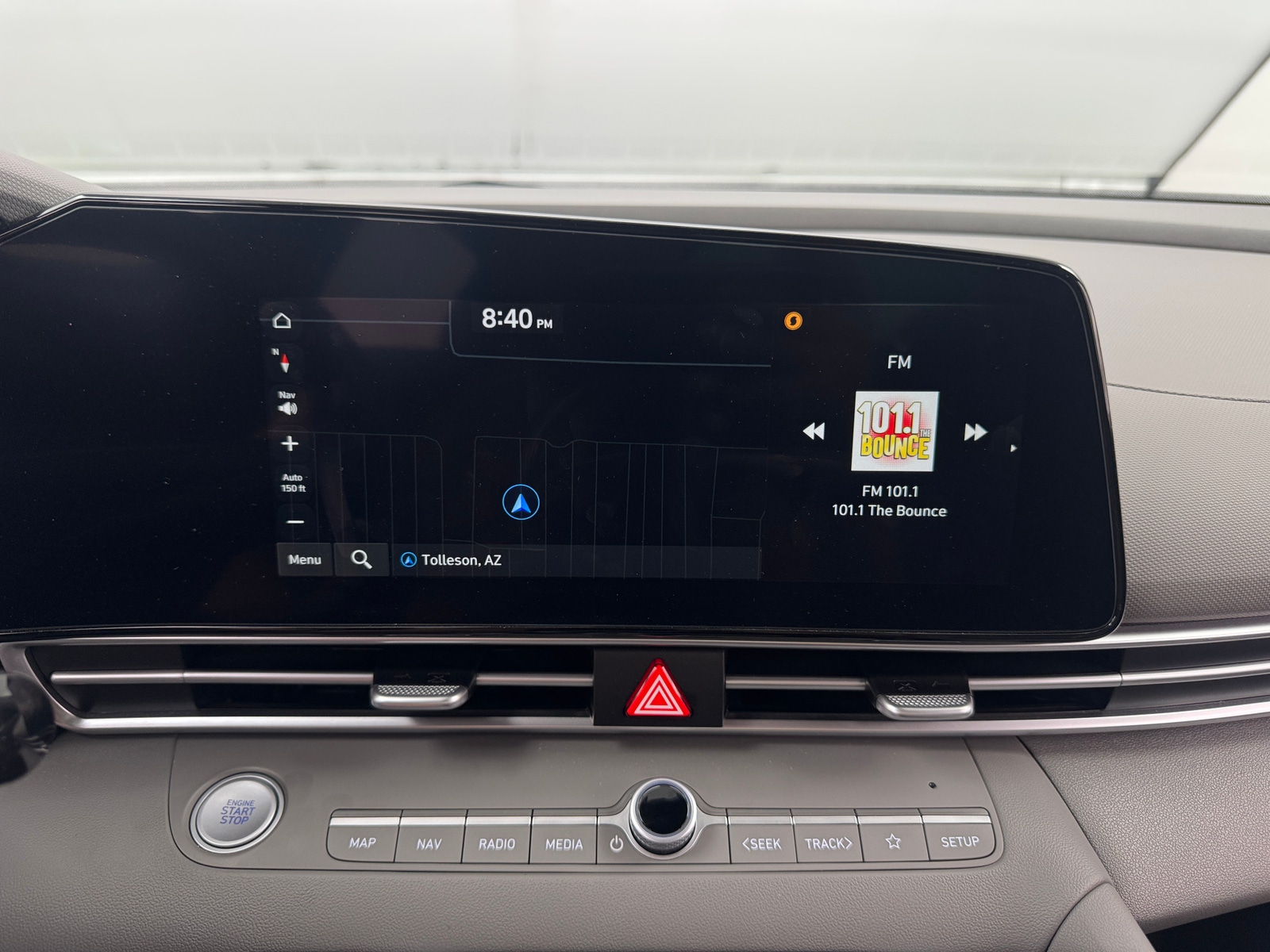 Thumbnail: 2023 Hyundai Elantra - 4