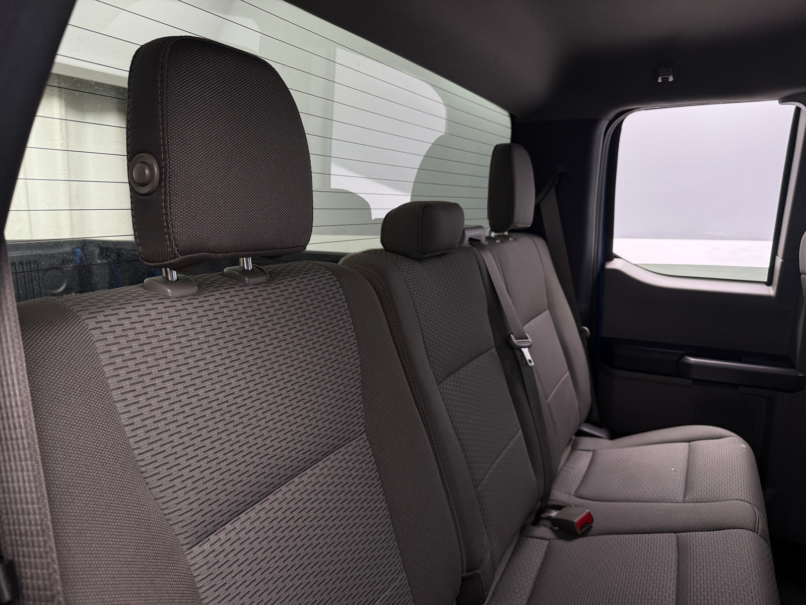Thumbnail: 2019 Ford Econoline - 6