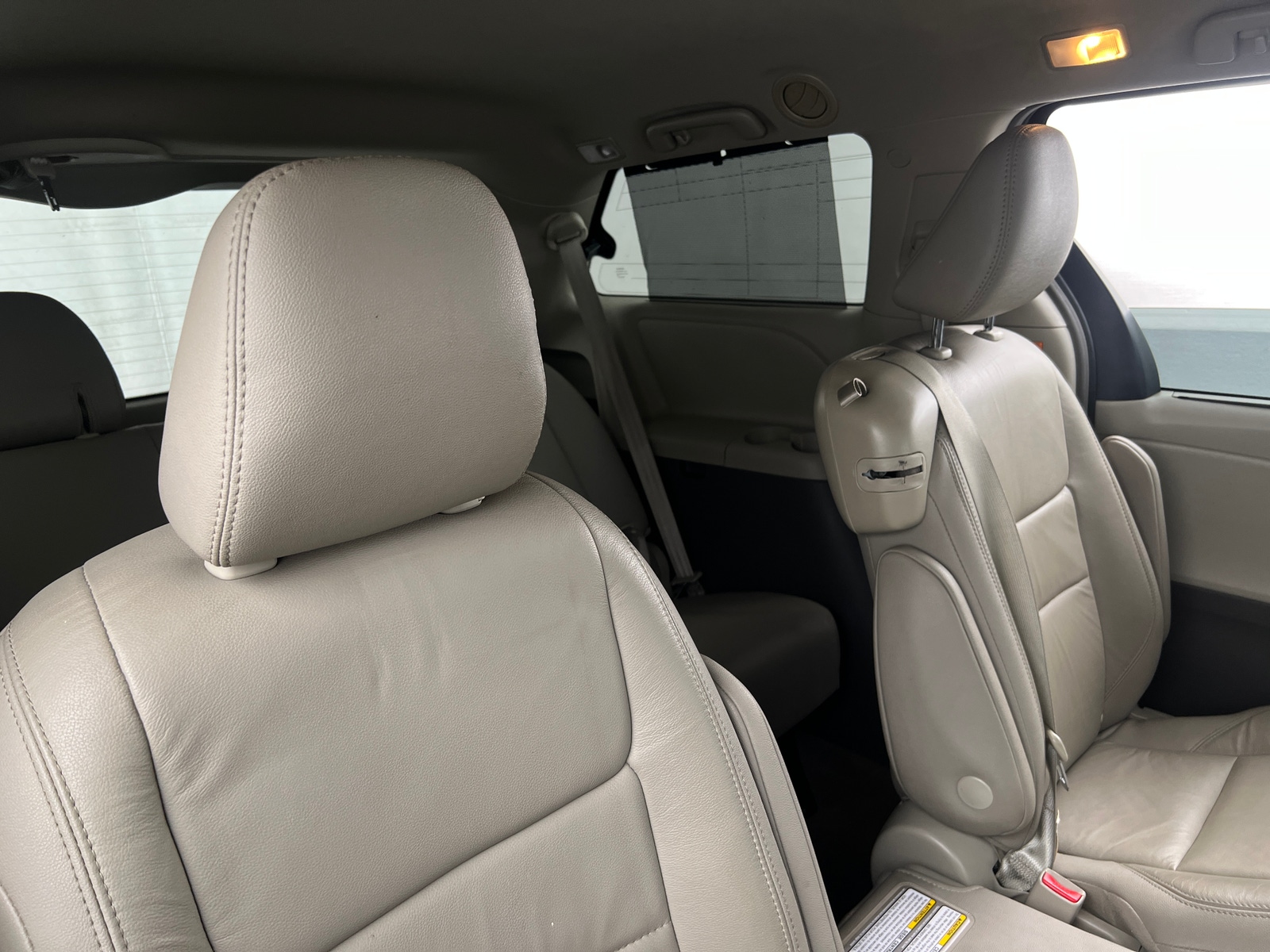 Thumbnail: 2018 Toyota Sienna - 5