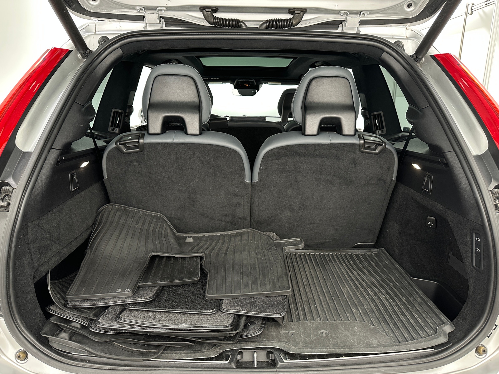 Thumbnail: 2021 Volvo XC90 - 5
