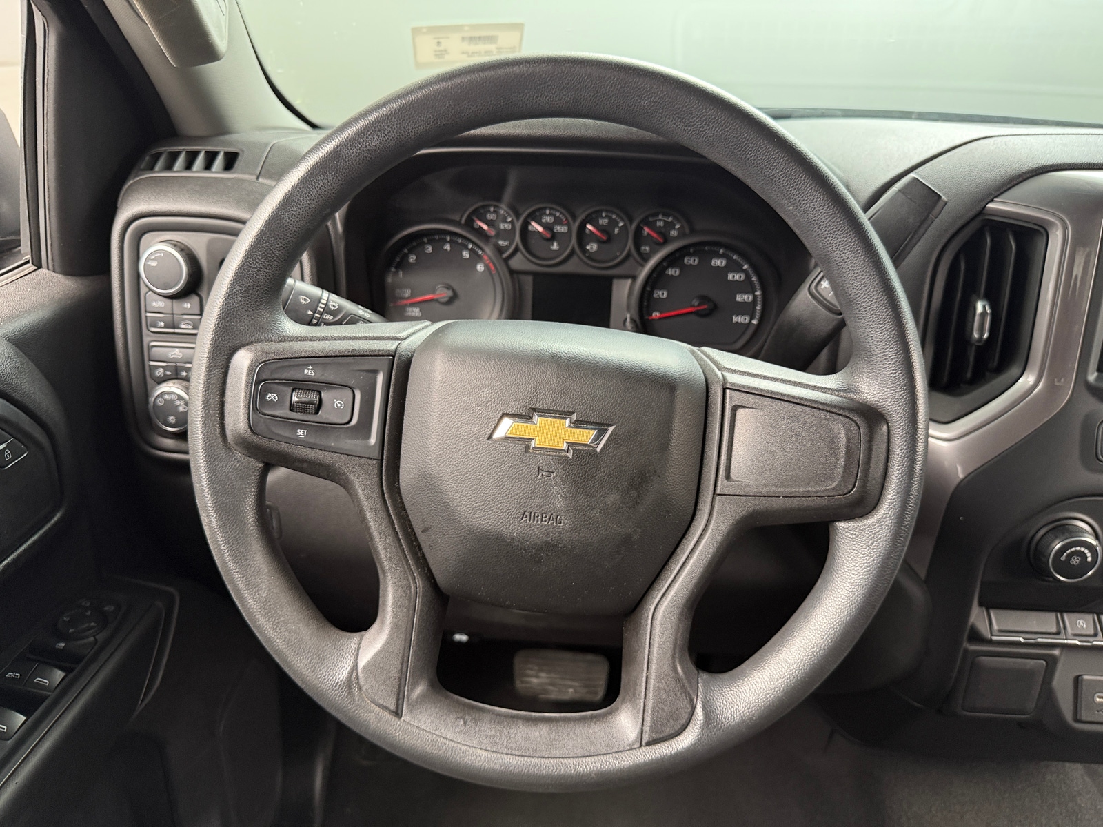 Thumbnail: 2021 Chevrolet Silverado 1500 - 5