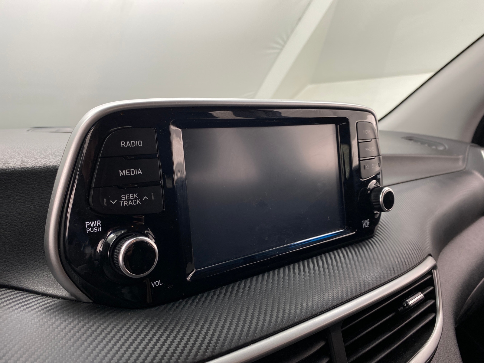 Thumbnail: 2019 Hyundai Tucson - 4