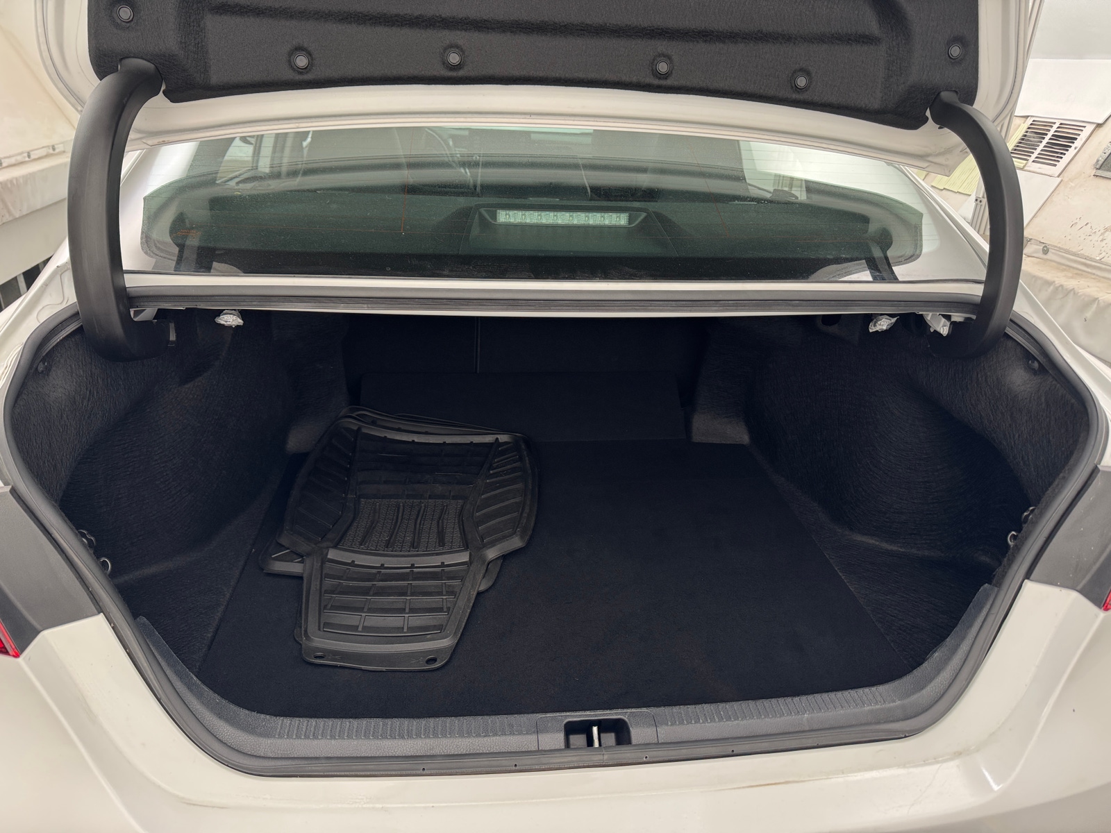 Thumbnail: 2023 Toyota Camry - 6