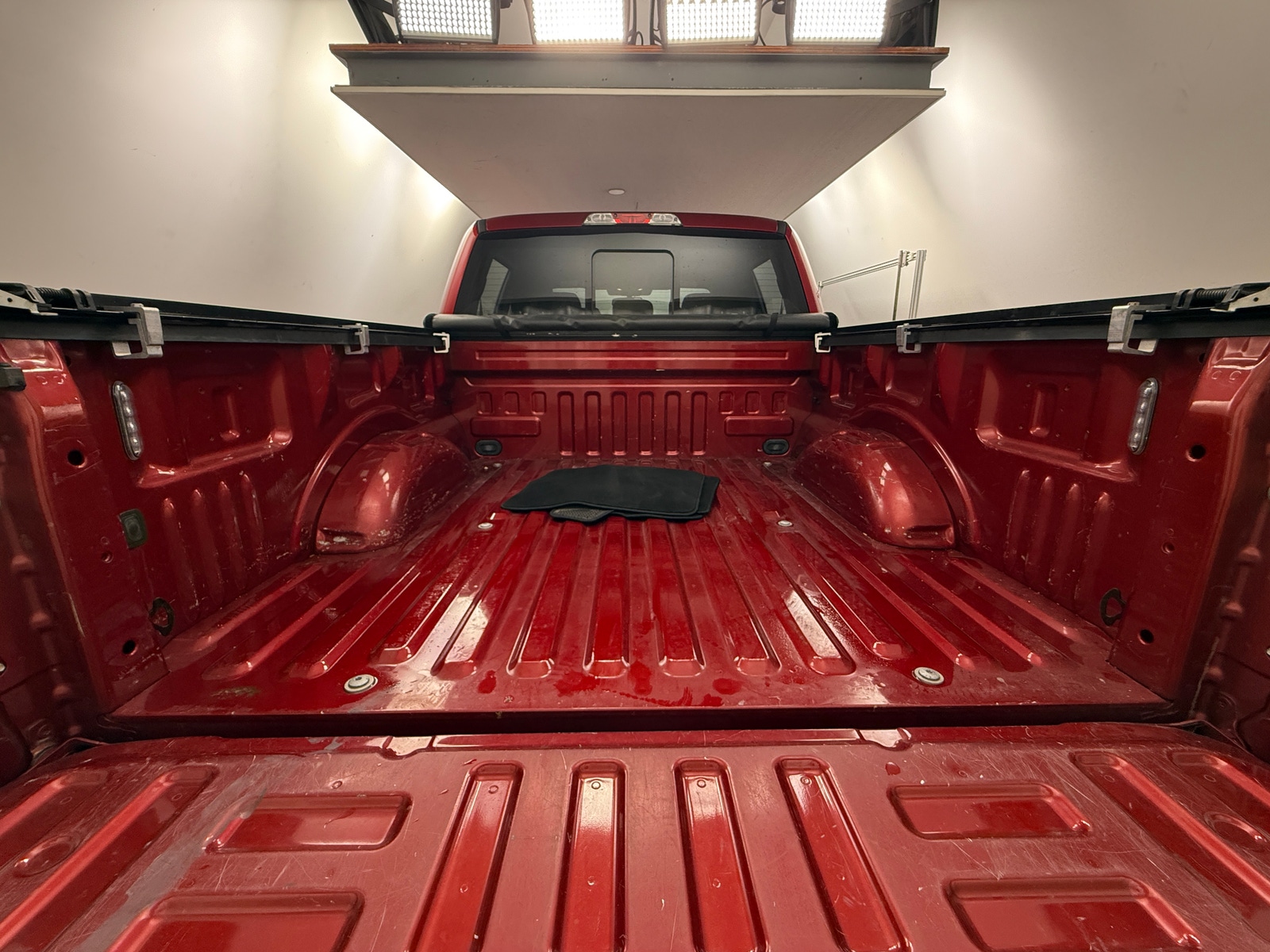 Thumbnail: 2019 Ford Econoline - 7