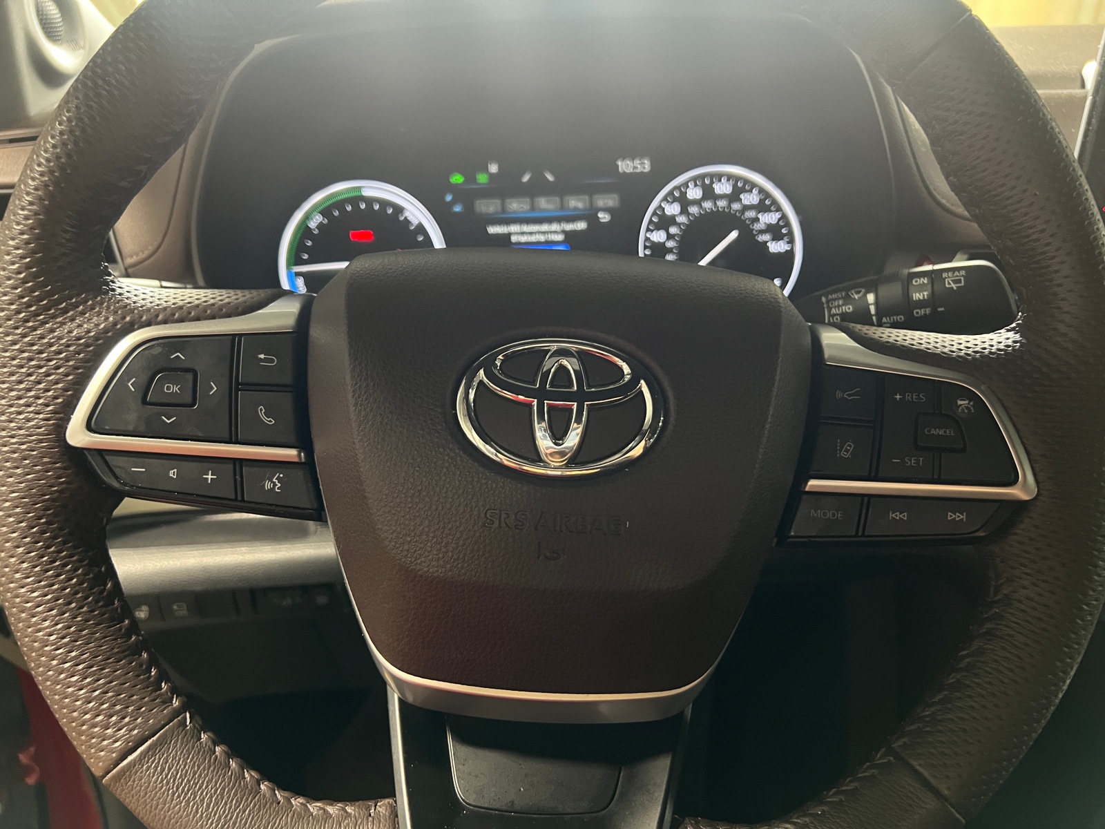 Thumbnail: 2024 Toyota Sienna - 4