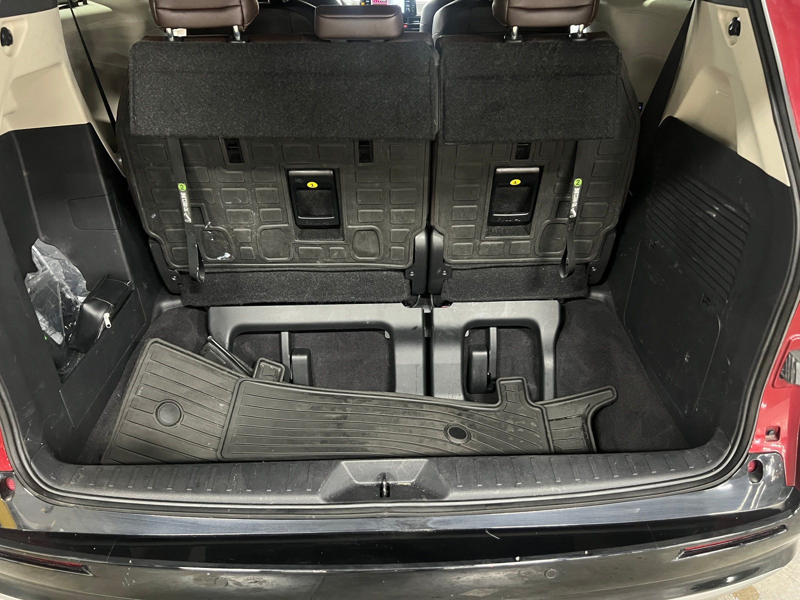 Thumbnail: 2024 Toyota Sienna - 6