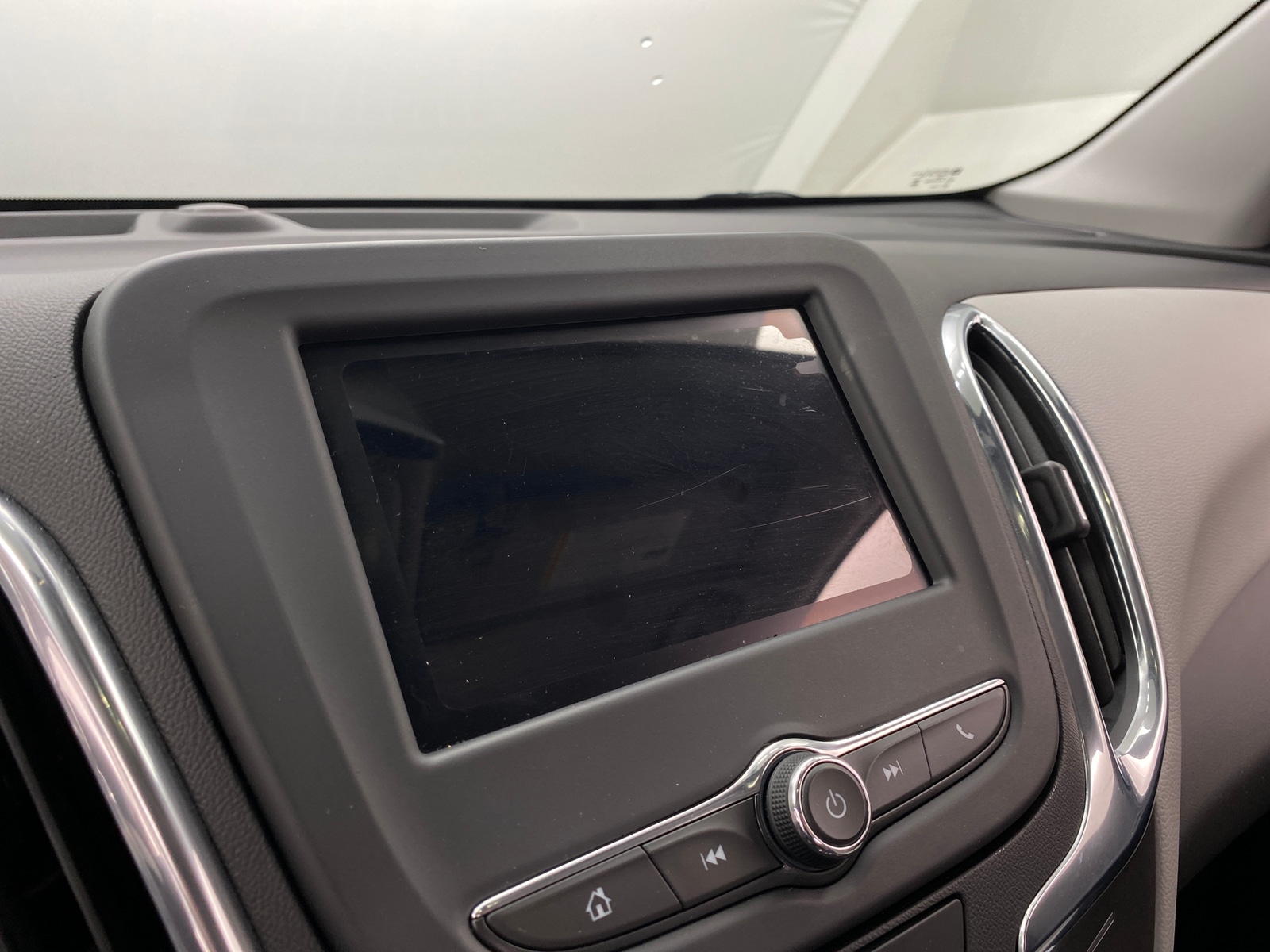 Thumbnail: 2023 Chevrolet Equinox - 4