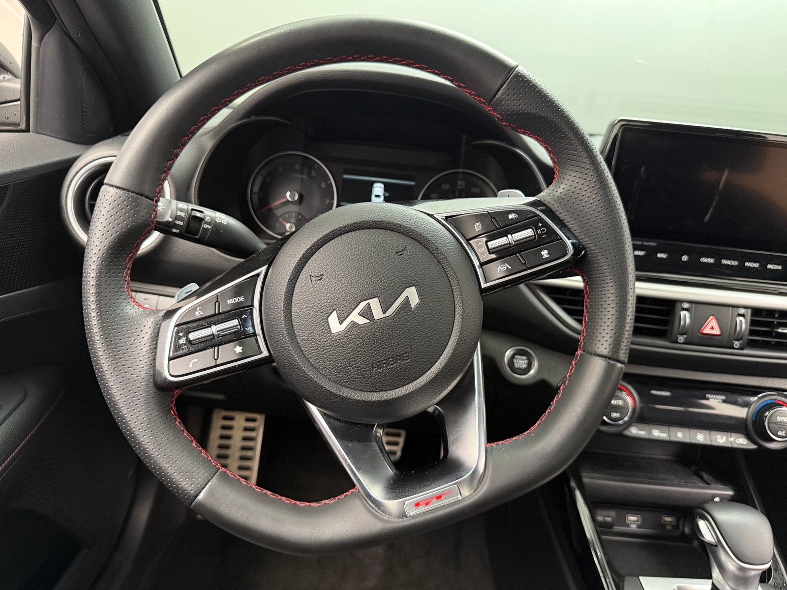Thumbnail: 2022 Kia Forte - 5