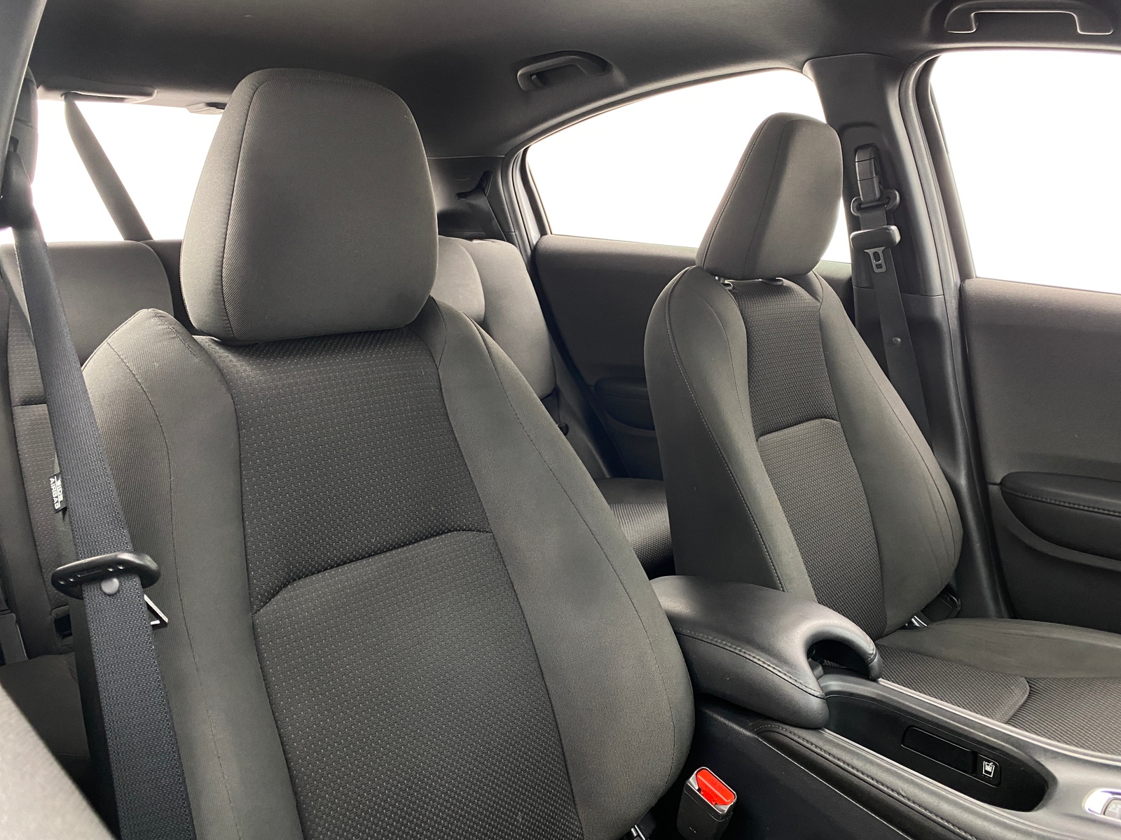 Thumbnail: 2019 Honda HR-V - 2