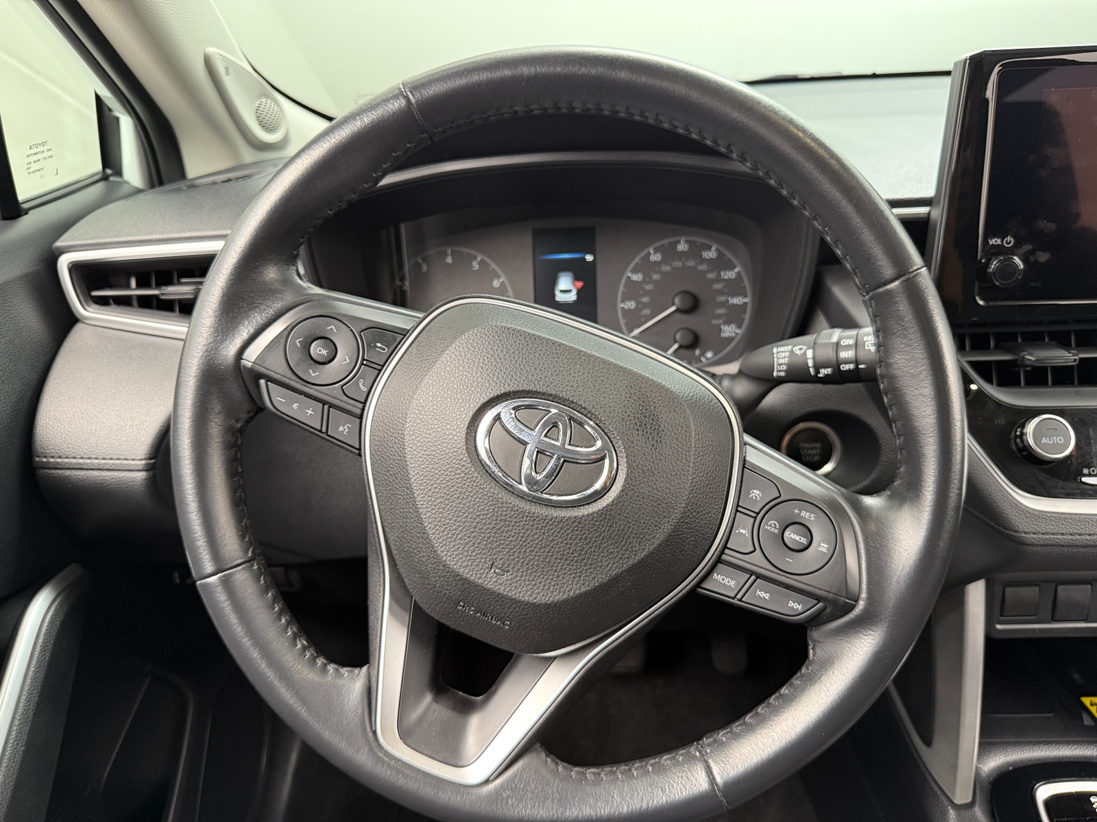 Thumbnail: 2023 Toyota Corolla Cross - 5