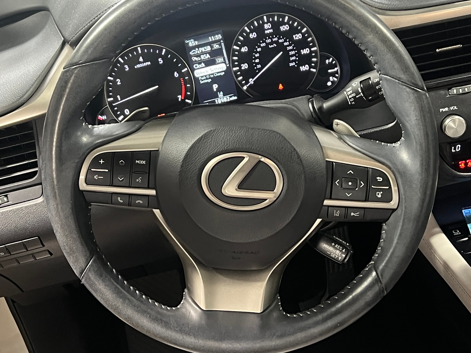 Thumbnail: 2020 Lexus RX - 4