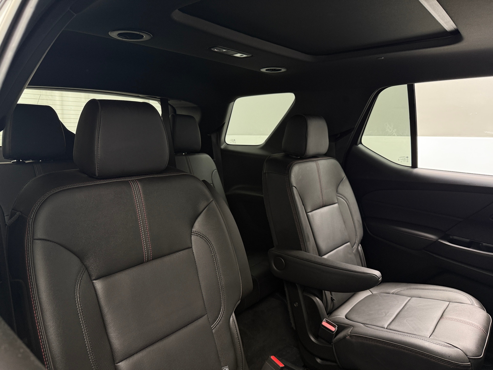 Thumbnail: 2023 Chevrolet Traverse - 5
