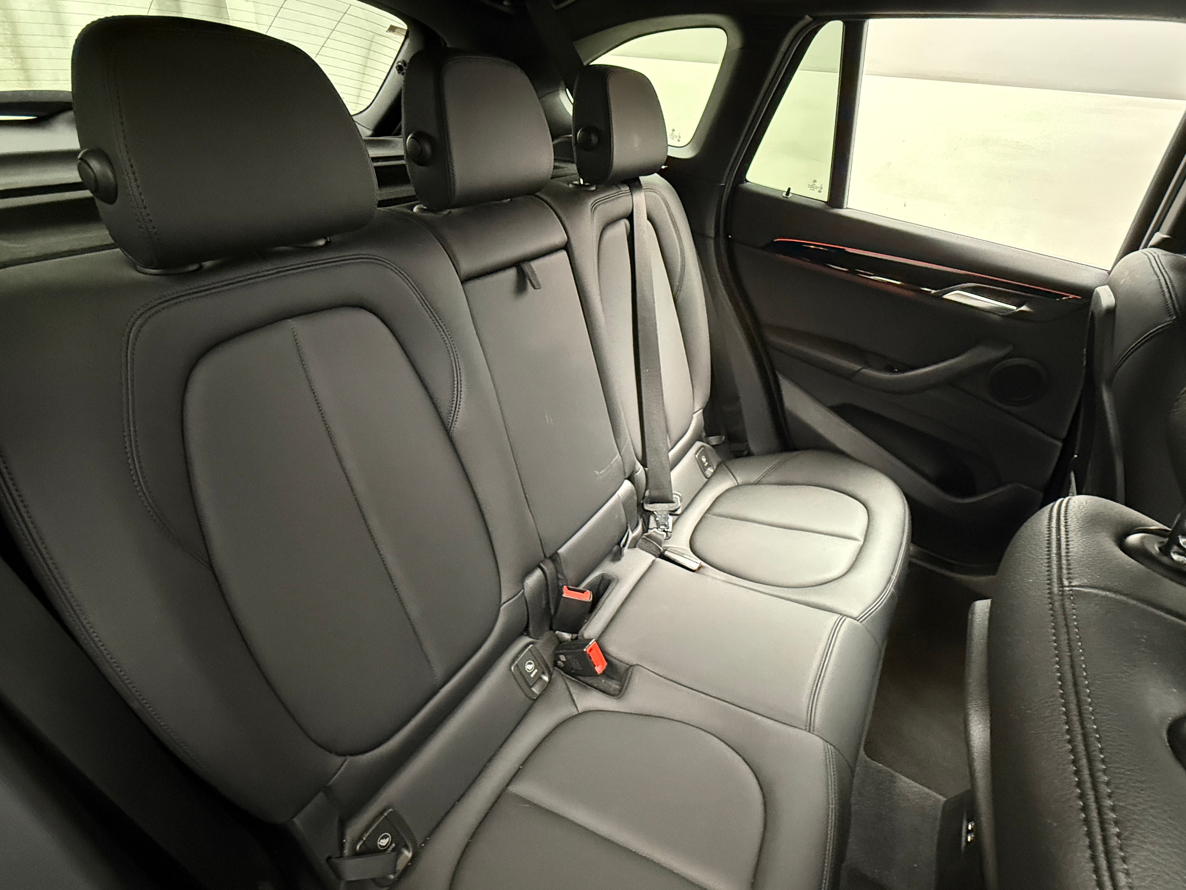 Thumbnail: 2022 BMW X1 - 5