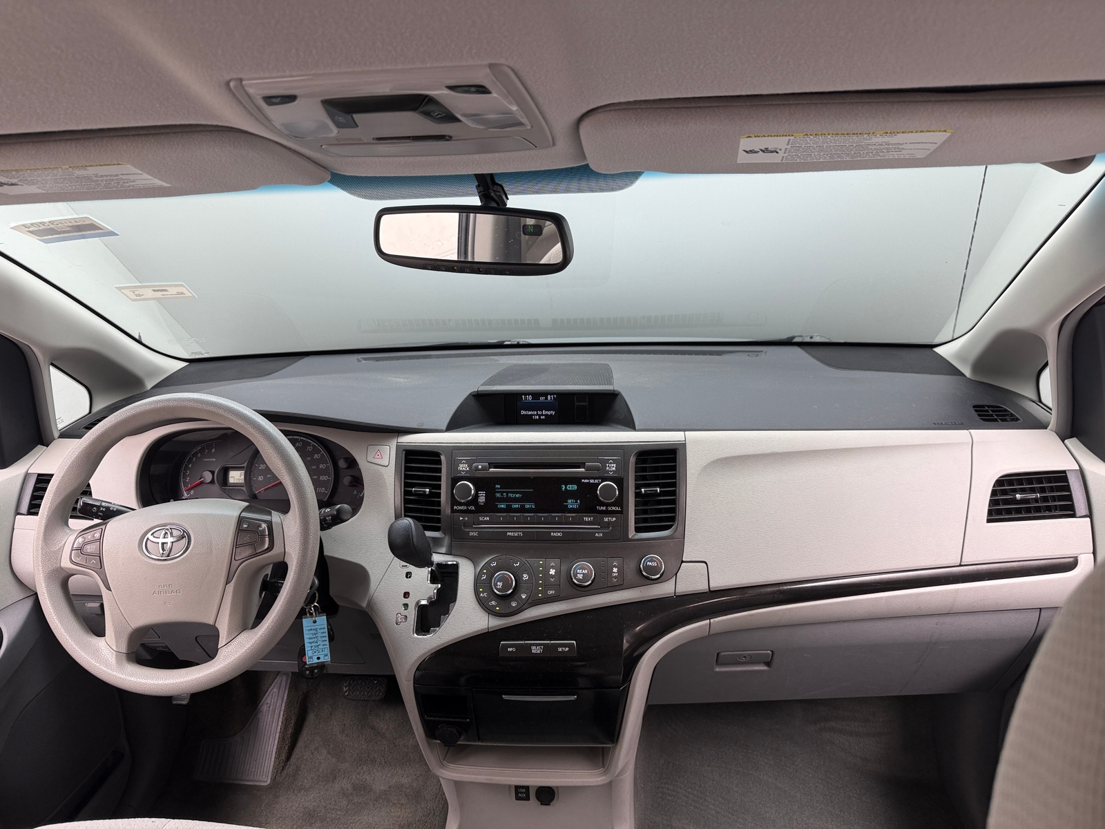 Thumbnail: 2012 Toyota Sienna - 3