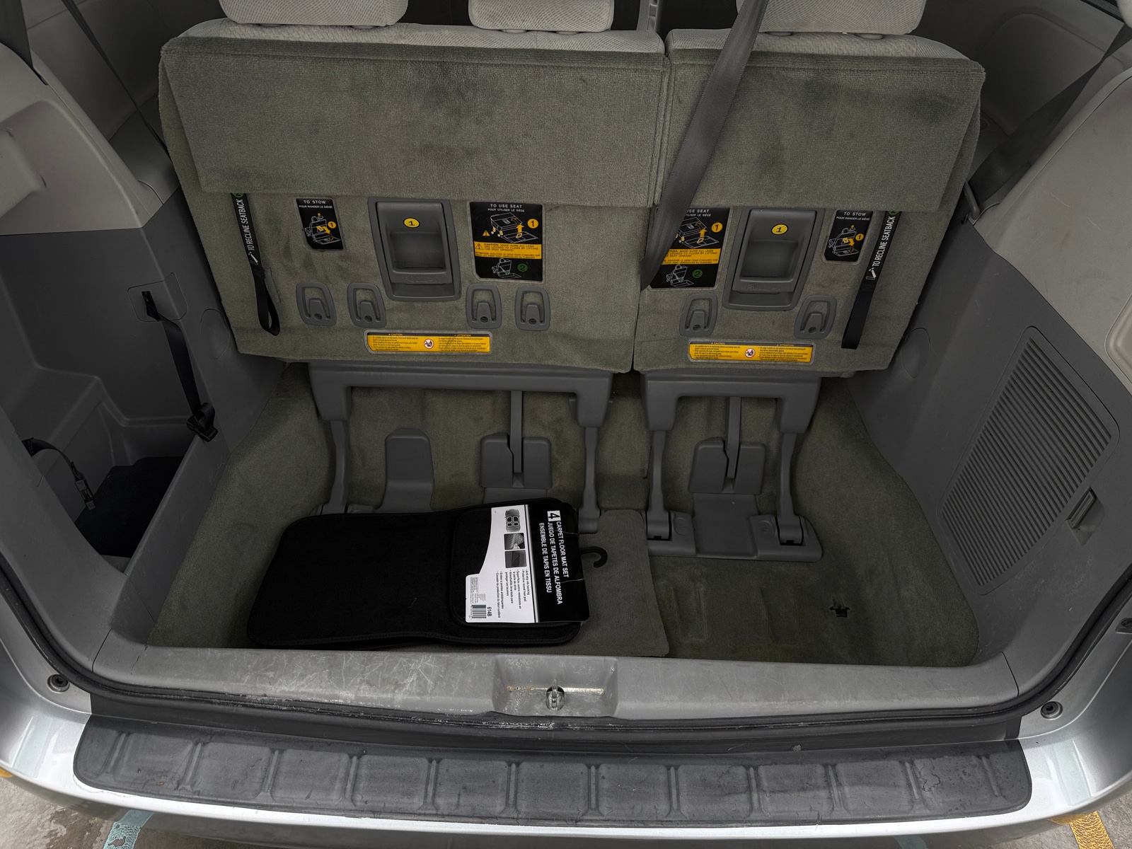 Thumbnail: 2012 Toyota Sienna - 7