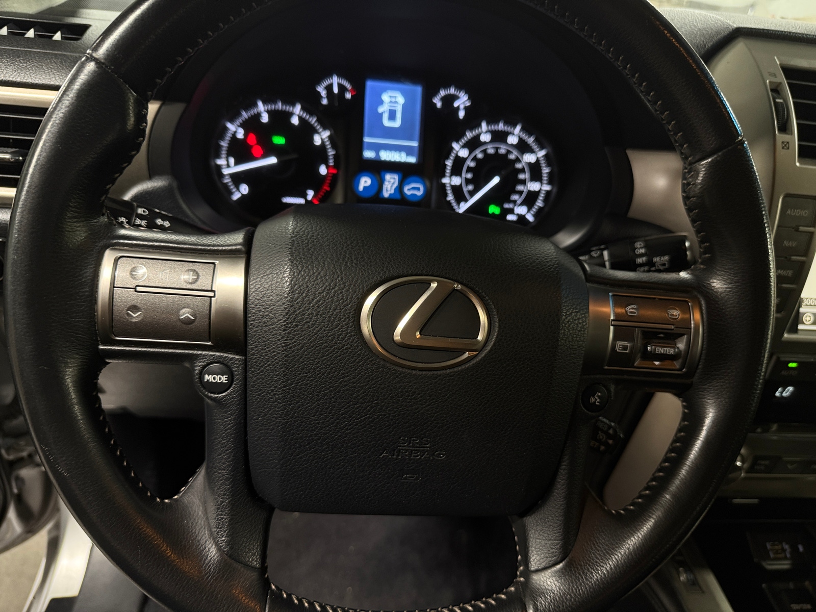 Thumbnail: 2018 Lexus GX - 4