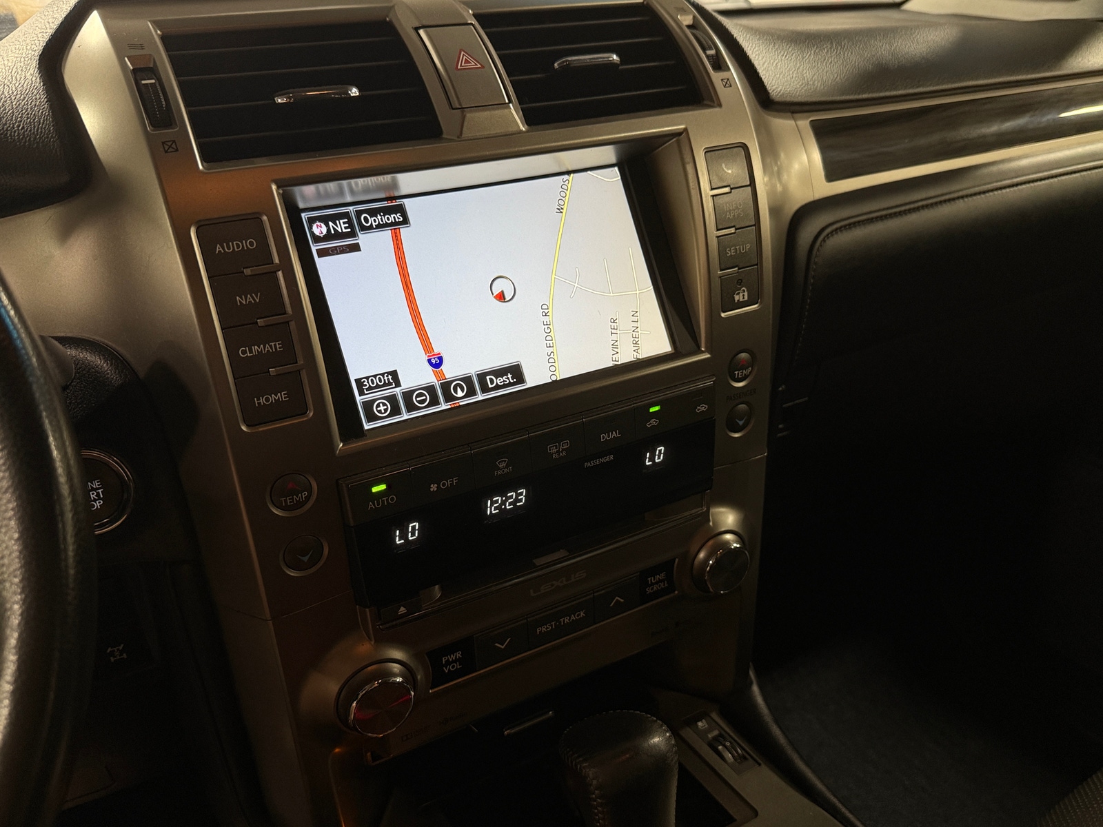 Thumbnail: 2018 Lexus GX - 3