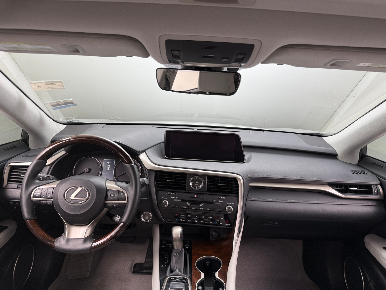 Thumbnail: 2017 Lexus RX - 3