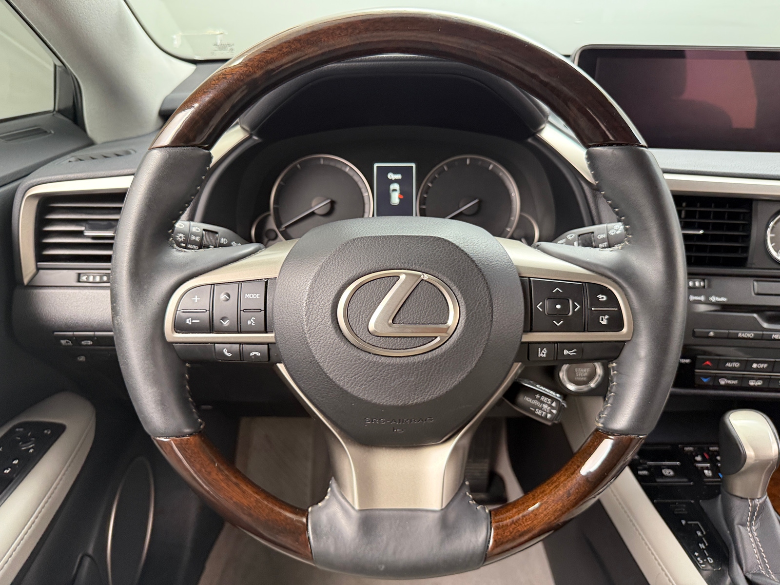 Thumbnail: 2017 Lexus RX - 5