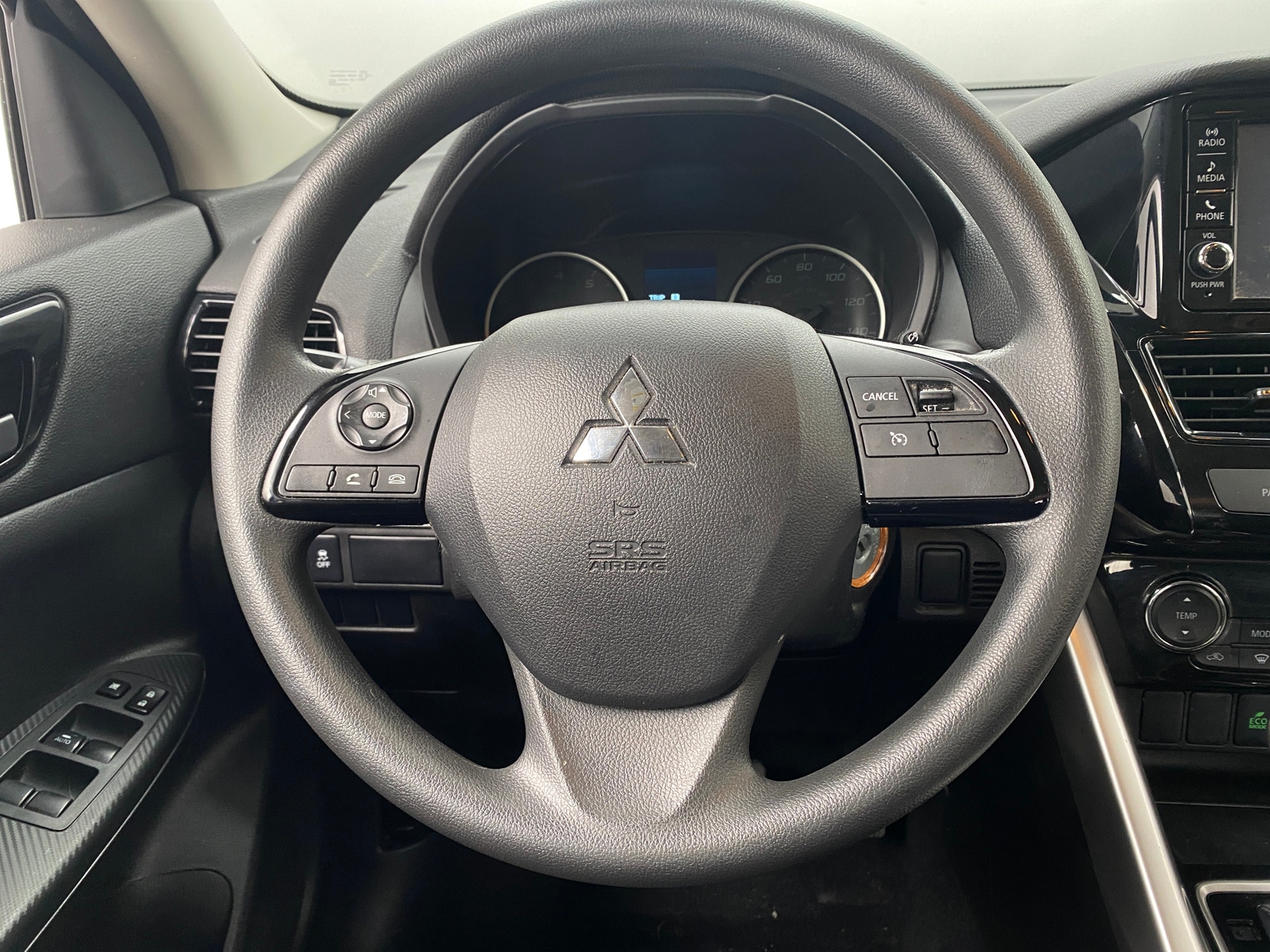Thumbnail: 2024 Mitsubishi Eclipse Cross - 5