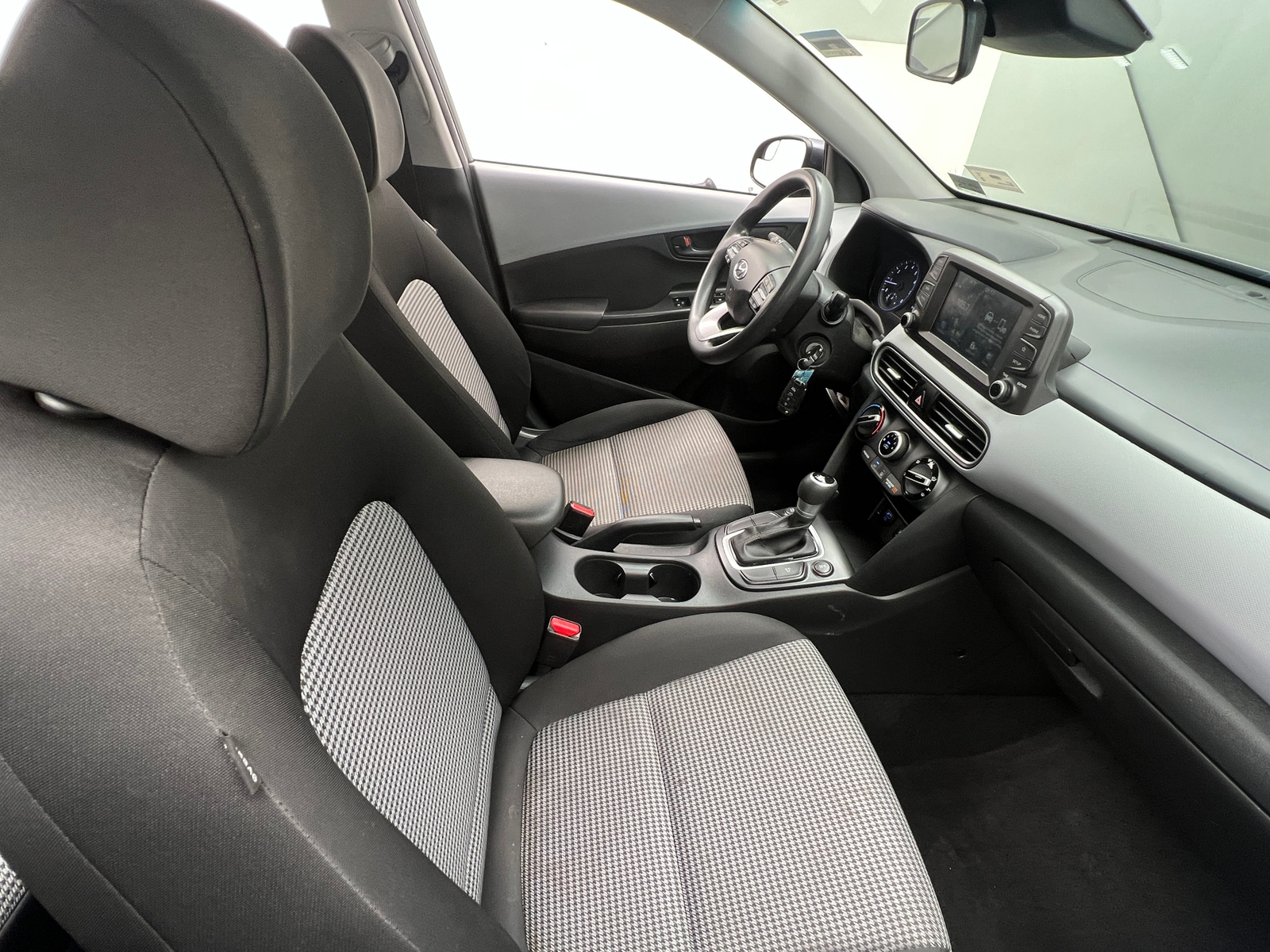 Thumbnail: 2020 Hyundai Kona - 2