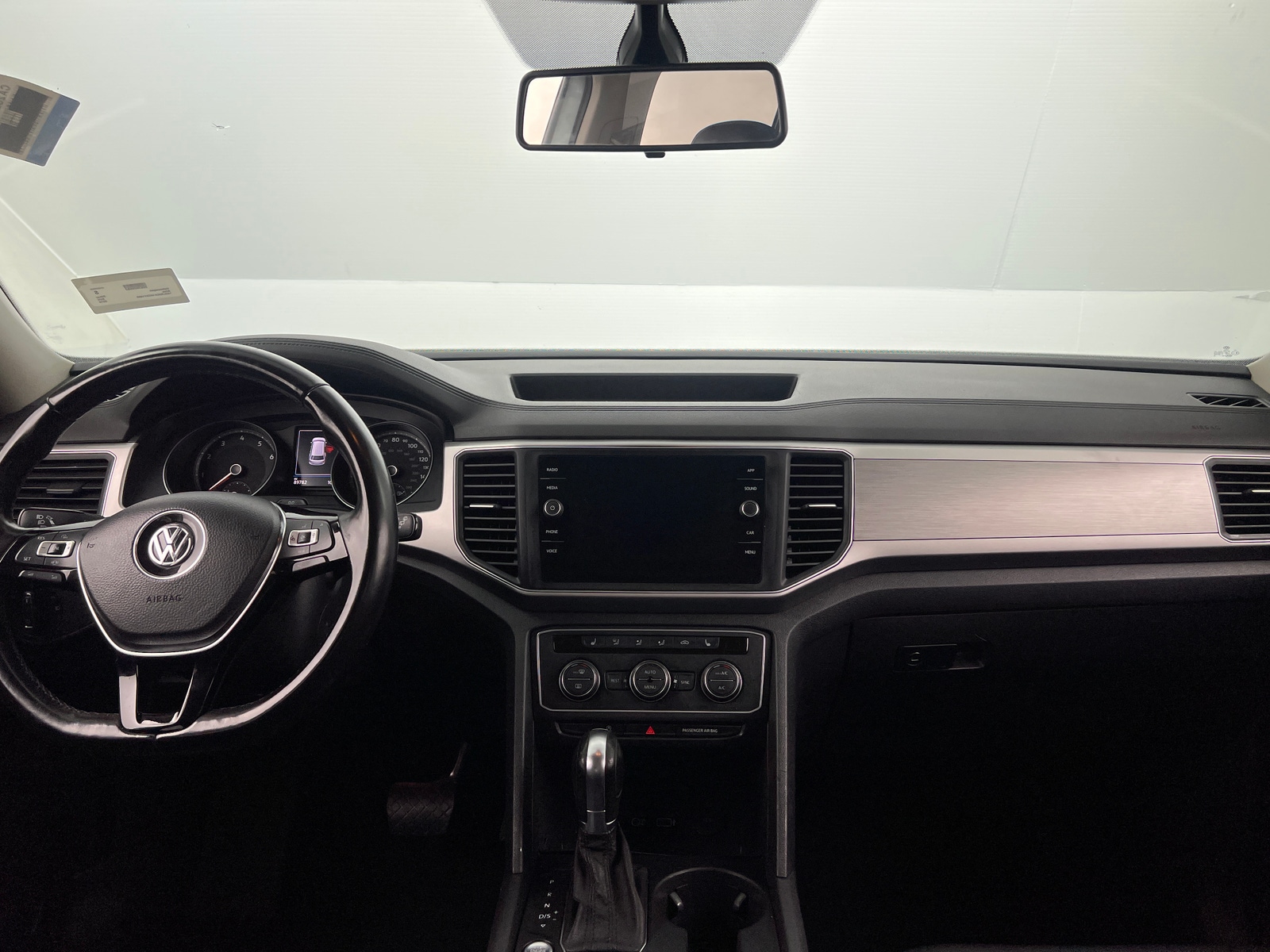 Thumbnail: 2019 Volkswagen Atlas - 2