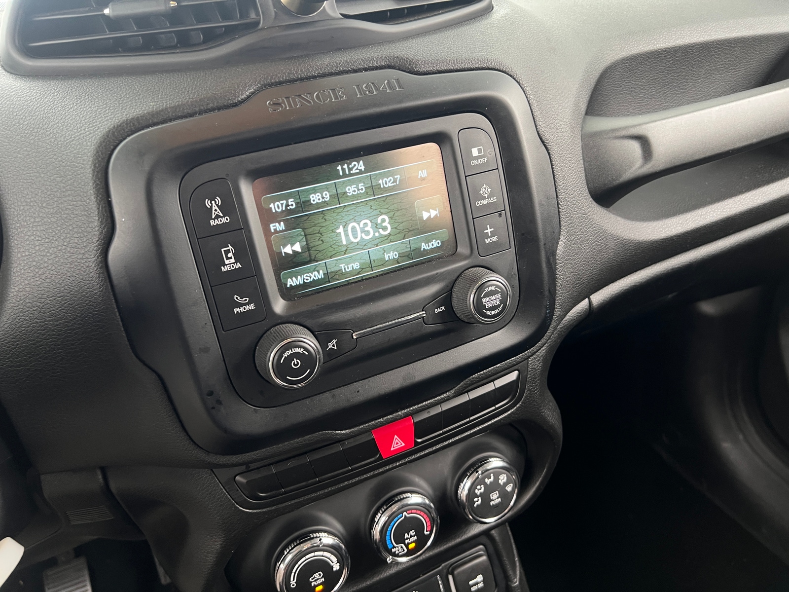Thumbnail: 2015 Jeep Renegade - 4