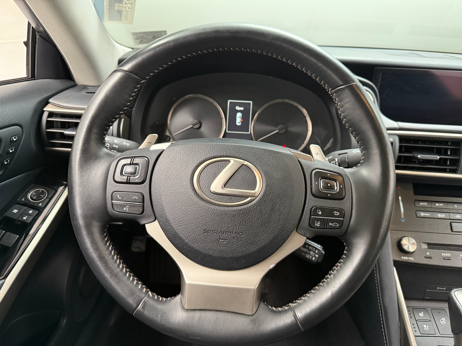 Thumbnail: 2019 Lexus IS - 4