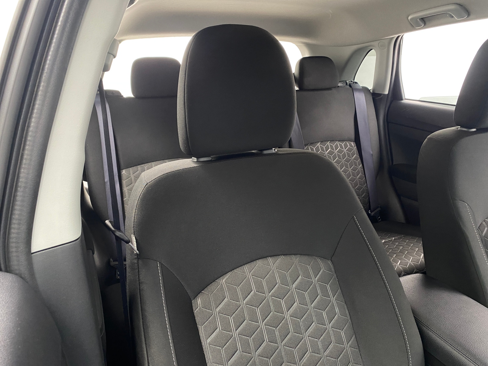 Thumbnail: 2024 Mitsubishi Outlander Sport - 2