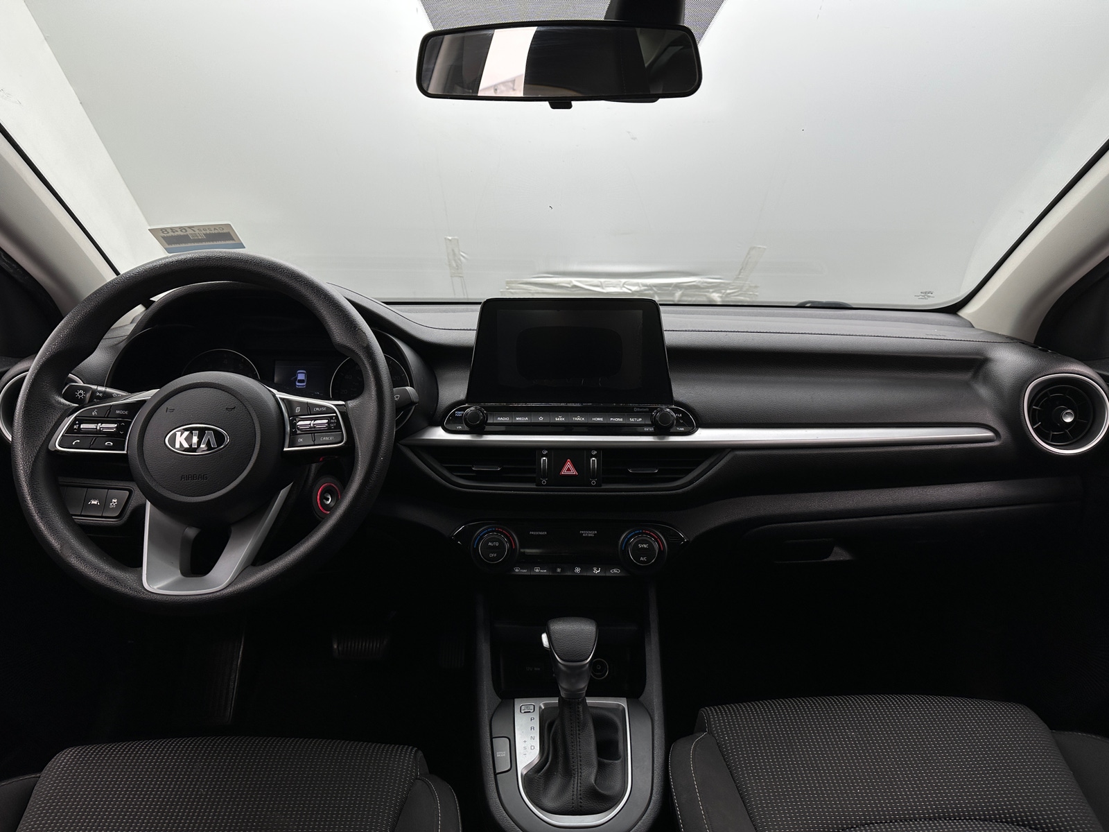 Thumbnail: 2019 Kia Forte - 3