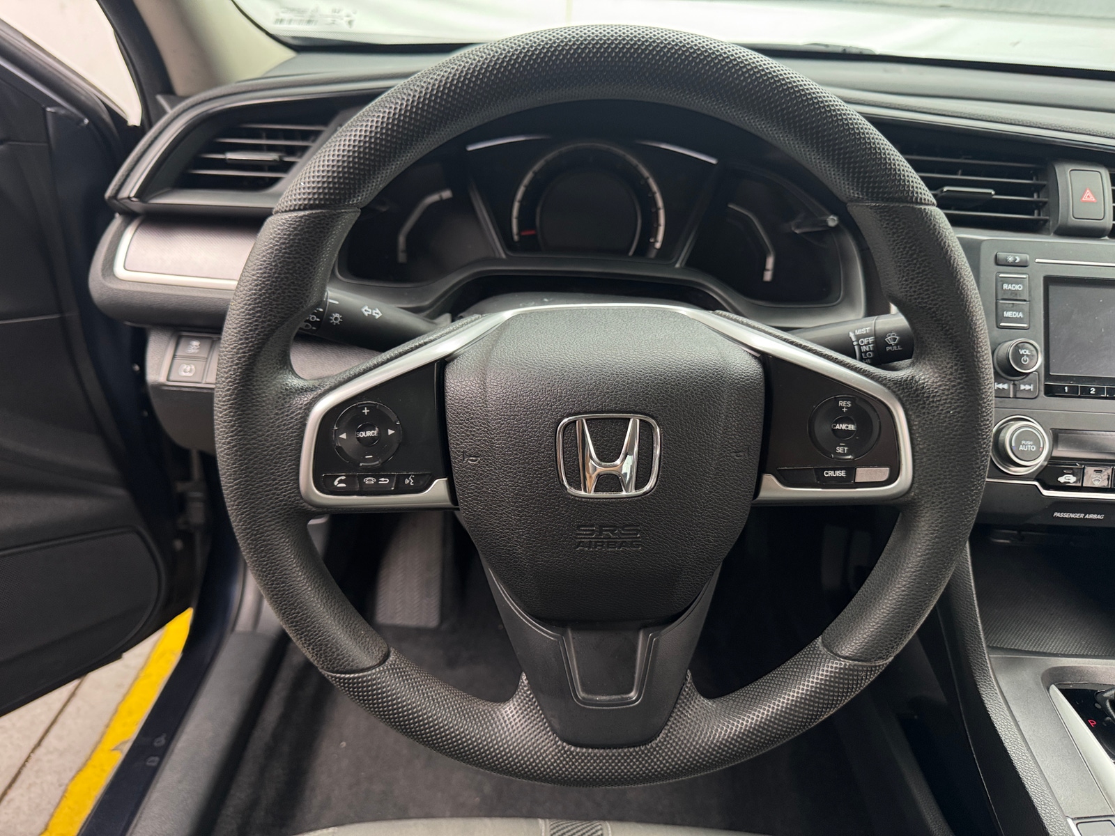 Thumbnail: 2016 Honda Civic - 5