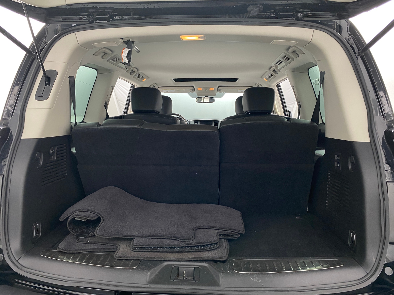 Thumbnail: 2018 INFINITI QX80 - 6