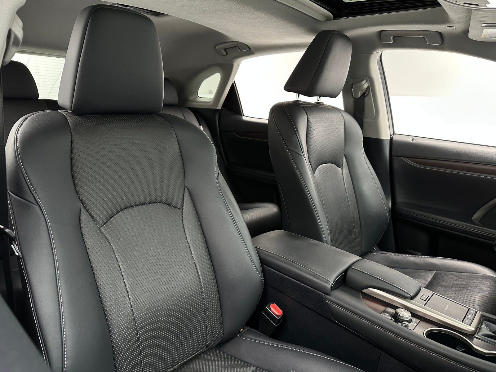 Thumbnail: 2020 Lexus RX - 2