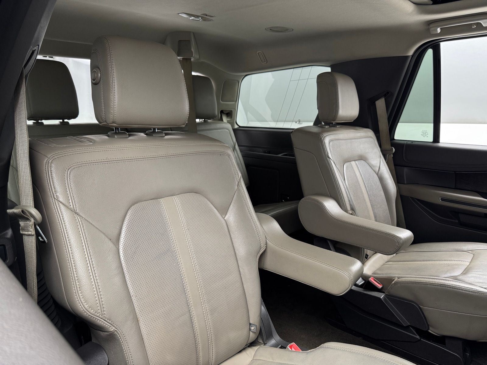 Thumbnail: 2018 Ford Expedition - 5